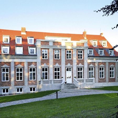 Gutshaus Zicker In Garz Villa Garz  ภายนอก รูปภาพ